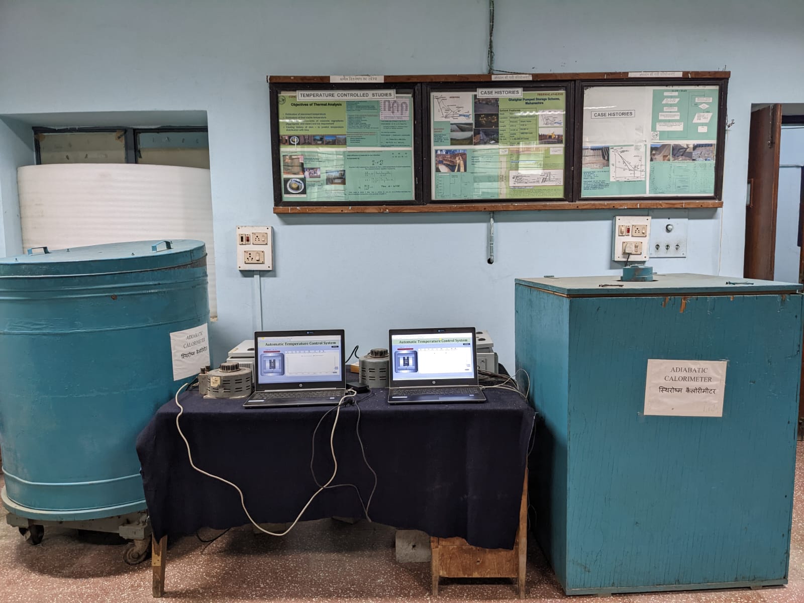                                                                               Adiabatic calorimeter with proportionate temperature controller
                                                                               