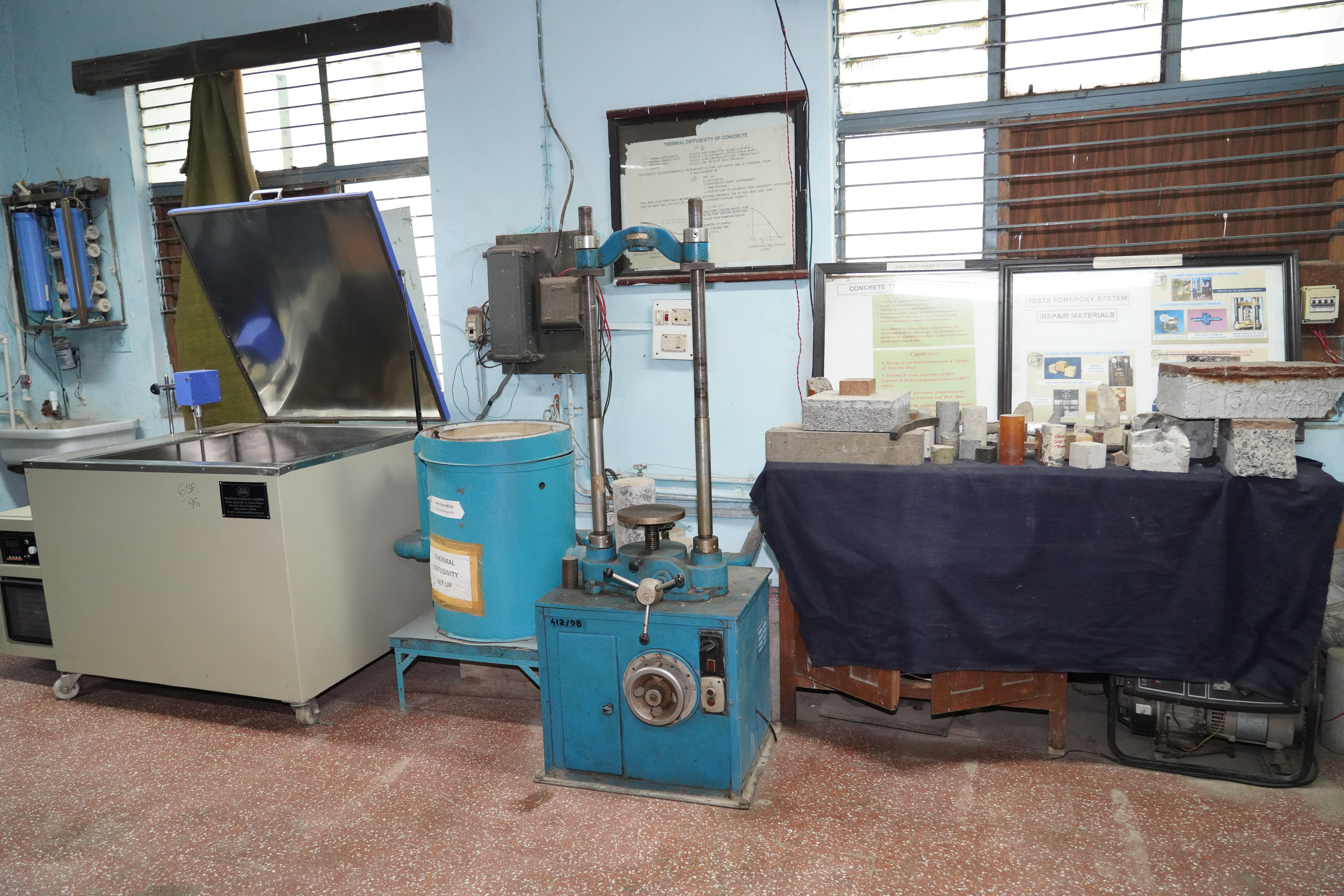                                                                               Constant Temperature Water bath for Thermal Expansion & Thermal Diffusivity Apparatus
                                                                               